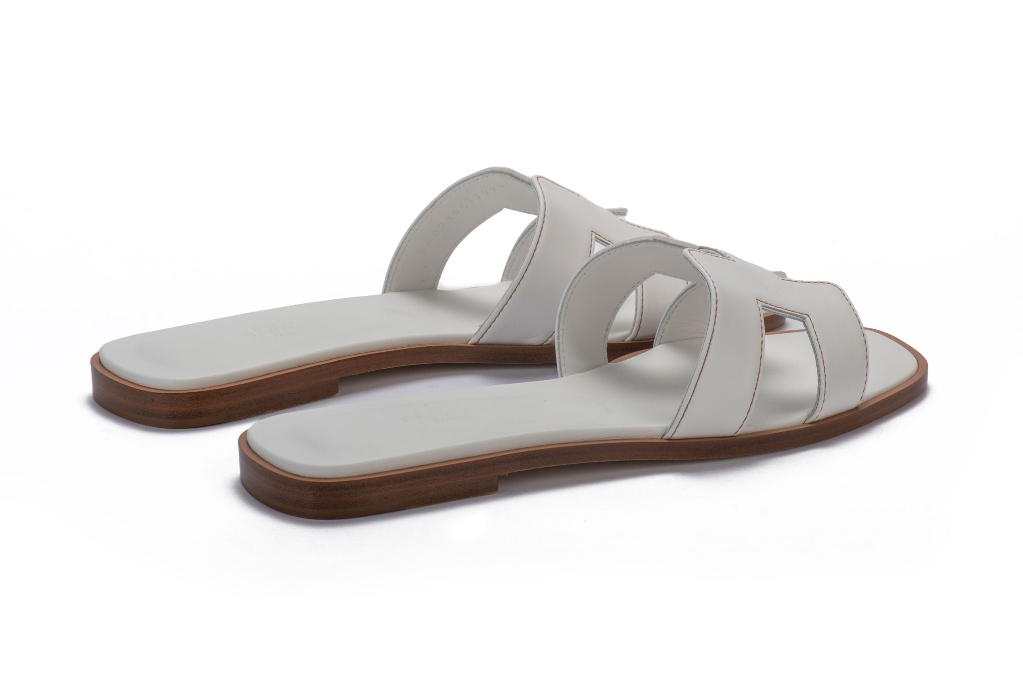 Hermes BNIB White Calfskin Oran Sandals - Vintage Lux