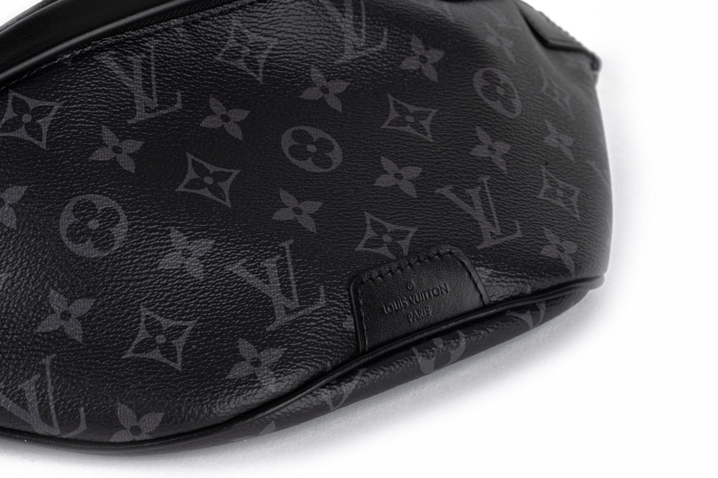 Vuitton NIB Gents Black Monogram Bumbag
