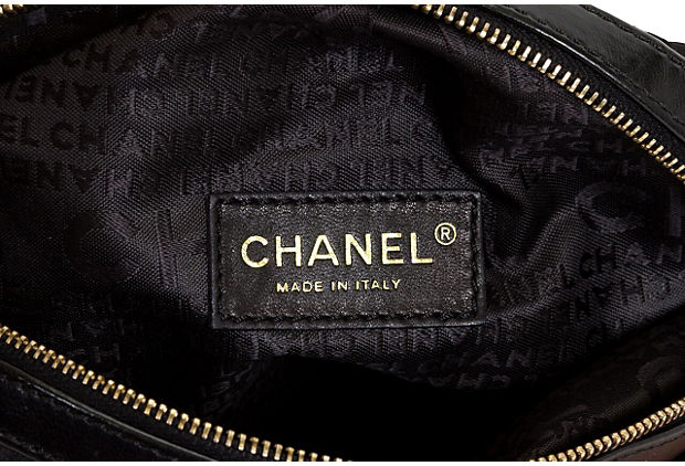 1990's Chanel Vintage Black Shoulder Tote at 1stDibs