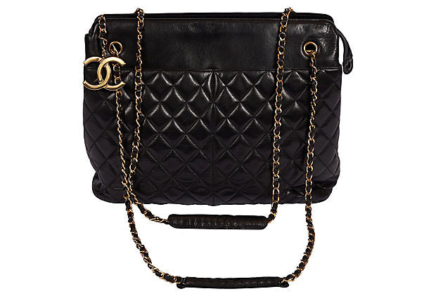 Chanel Quilted Lambskin CC Shoulder Bag (SHG-xnwCwL) – LuxeDH