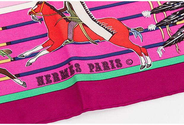Hermès Pink Pani la Shar Pawnee Scarf